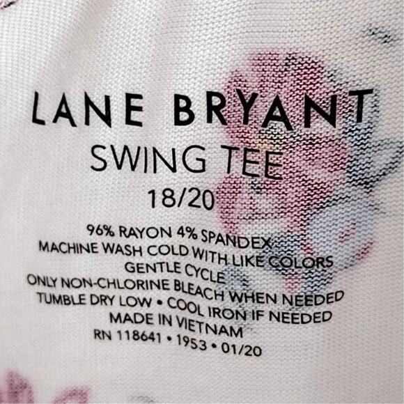 Lane Bryant NEW White Floral Tie Back Flutter Sleeve Cold Shoulder Swing Top 2X - Picture 6 of 10